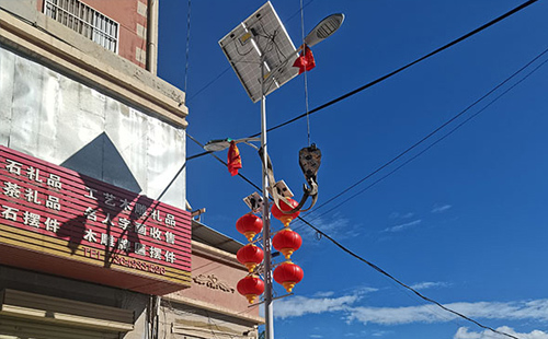 节能率翻倍：桑日智慧路灯选单灯控制器实战指南